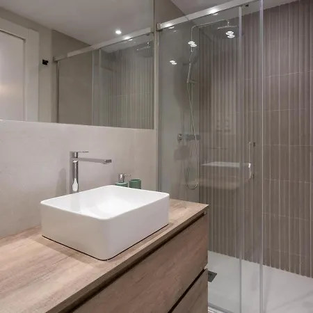 Spaces Deluxe Comfort Flat-monthly Apartment *