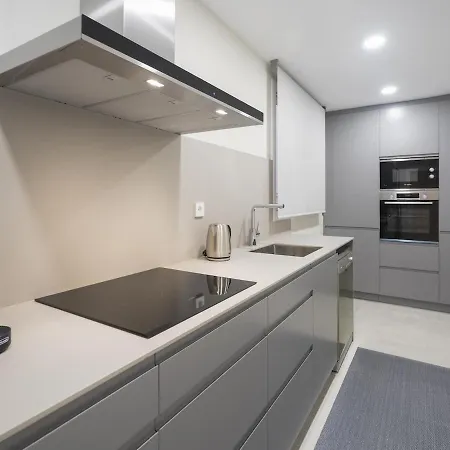 Spaces Deluxe Comfort Flat-monthly Apartment *